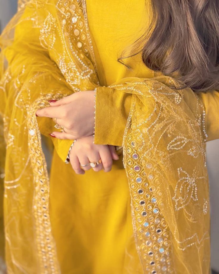 Yasmin Farshi 3PC