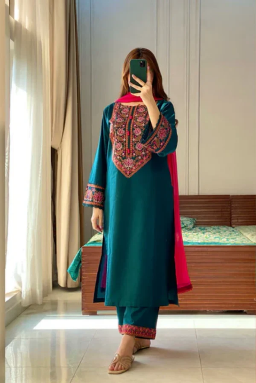 Gulnar Teal 2PC Stitched