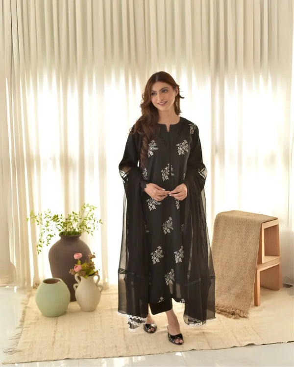 Shadow Bliss 3 Pc Stitched